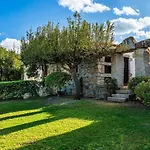 Casa 2 * كاستياداس