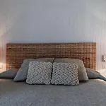 فيلة Casa 2 *